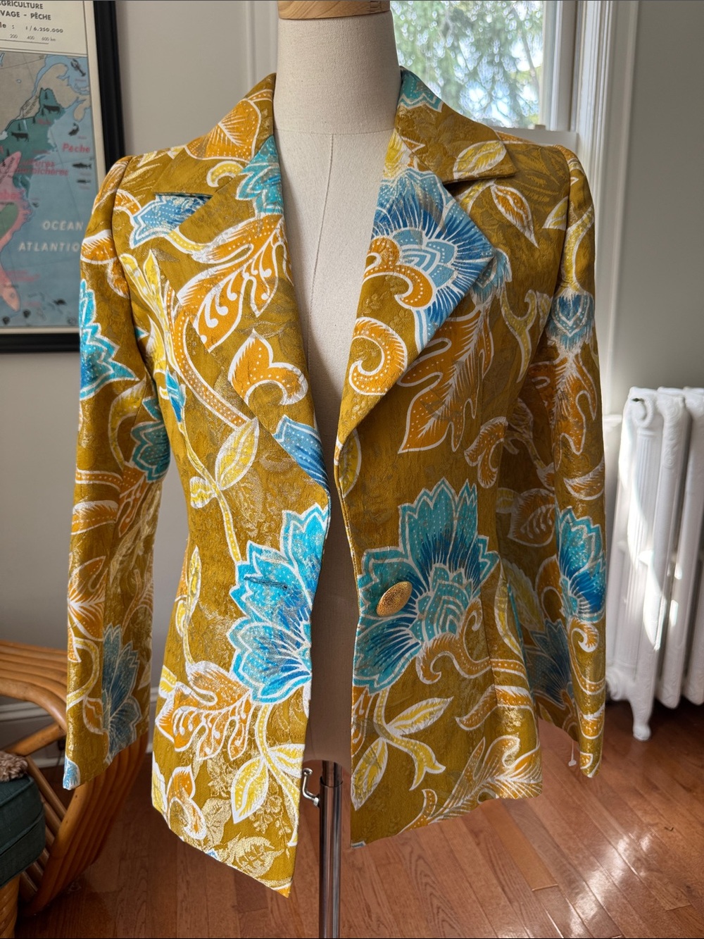 Vintage Givenchy brocade w/ gold threading Blazer